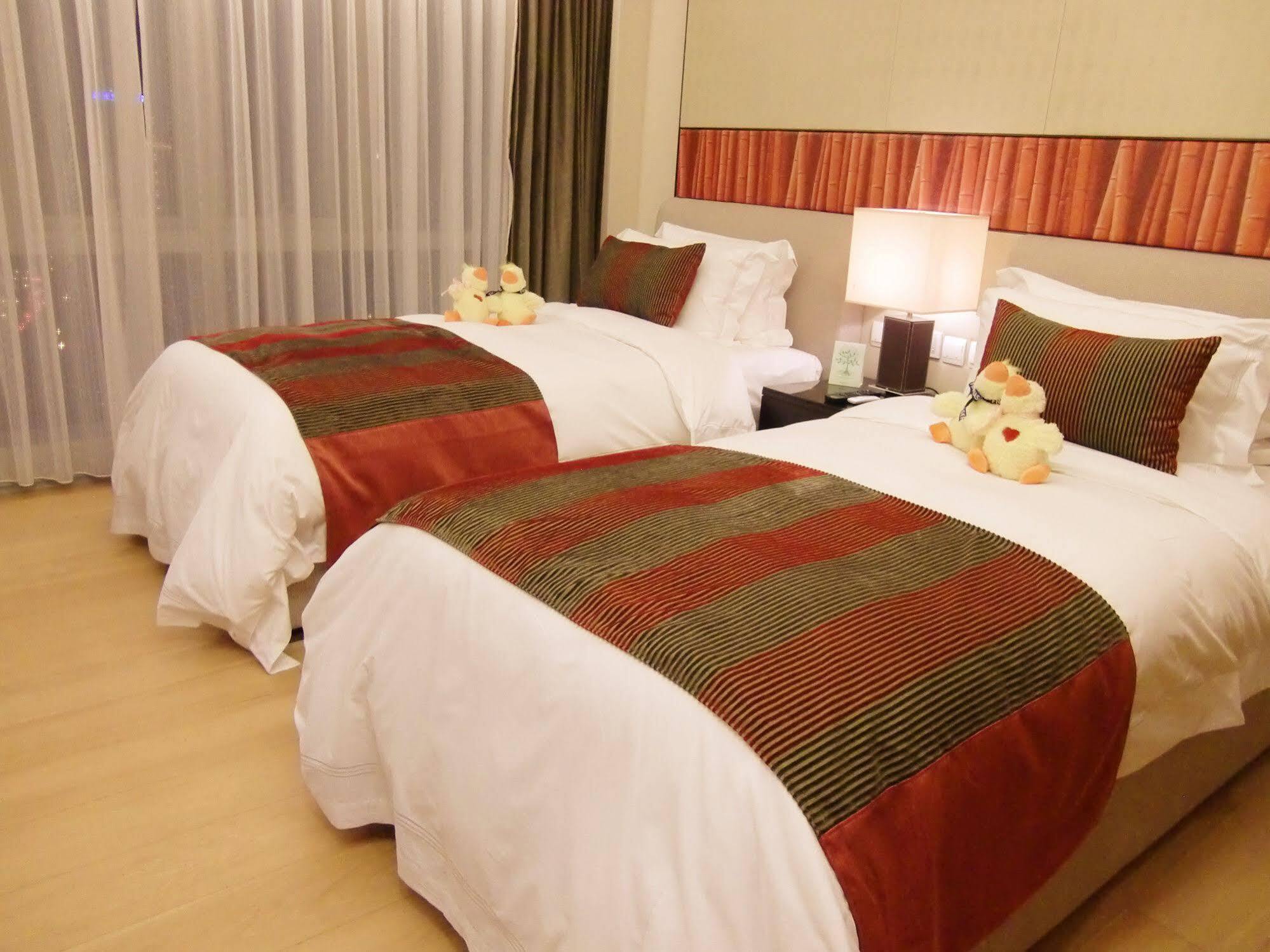 Grand Parcvue Hotel